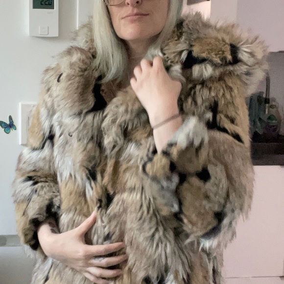 Genuine Spirithoods Wolverine Faux Fur Jacket - Picture 2 of 5
